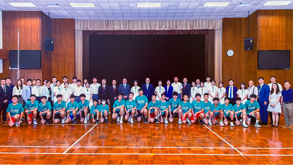 習近平主席回信勉勵香港培僑中學學生